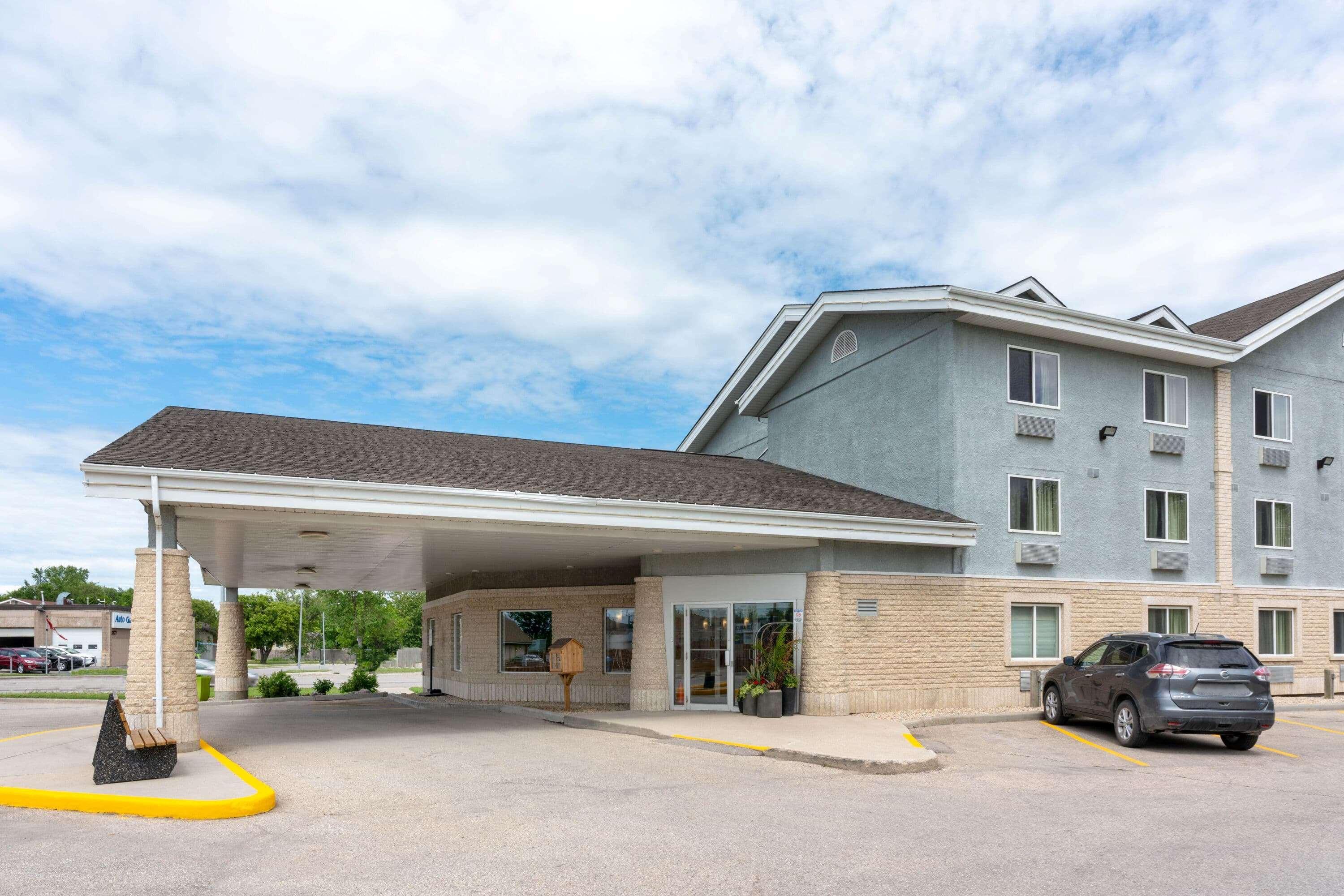 Super 8 By Wyndham Winnipeg West Kültér fotó